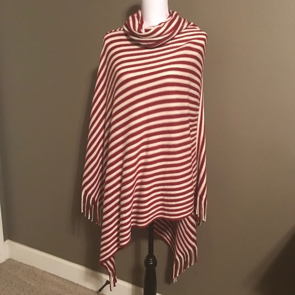 XL Poncho - Picture 1 of 2